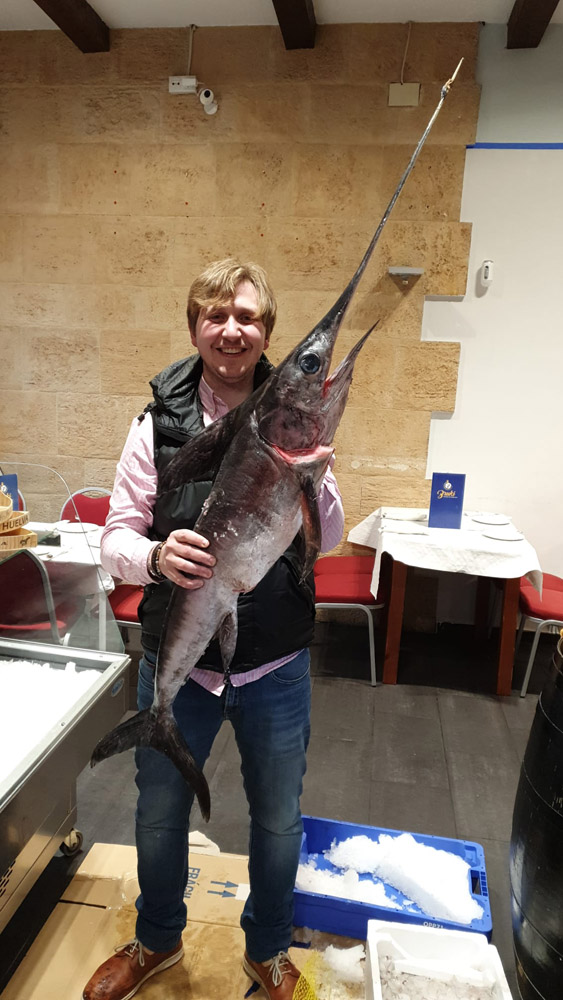 restaurante en Úbeda, tapería en Úbeda, tapería de mercado en Úbeda, tapas en Úbeda, restaurante de temporada en Úbeda, dónde comer en Úbeda, cocina de mercado en Jaén, tapas y raciones en Úbeda, restaurante bruki, bruki, bruky, restaurante en Úbeda centro, tapas en Úbeda casco histórico, bar-coctelería en Plaza de San Pedro Úbeda, cócteles en Úbeda casco antiguo, restaurante moderno Úbeda centro, restaurante lupone, lupone, Tiendas gourmet en Úbeda, delicatessen Úbeda, jamones ibéricos premium Úbeda, quesos artesanales Úbeda, embutidos ibéricos de calidad Úbeda, productos gourmet Jaén, hestia, estia