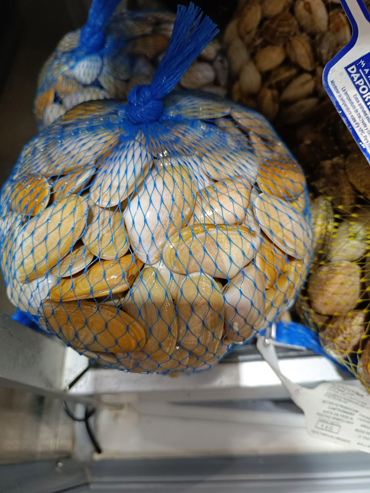 restaurante en Úbeda, tapería en Úbeda, tapería de mercado en Úbeda, tapas en Úbeda, restaurante de temporada en Úbeda, dónde comer en Úbeda, cocina de mercado en Jaén, tapas y raciones en Úbeda, restaurante bruki, bruki, bruky, restaurante en Úbeda centro, tapas en Úbeda casco histórico, bar-coctelería en Plaza de San Pedro Úbeda, cócteles en Úbeda casco antiguo, restaurante moderno Úbeda centro, restaurante lupone, lupone, Tiendas gourmet en Úbeda, delicatessen Úbeda, jamones ibéricos premium Úbeda, quesos artesanales Úbeda, embutidos ibéricos de calidad Úbeda, productos gourmet Jaén, hestia, estia