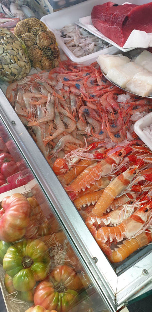 restaurante en Úbeda, tapería en Úbeda, tapería de mercado en Úbeda, tapas en Úbeda, restaurante de temporada en Úbeda, dónde comer en Úbeda, cocina de mercado en Jaén, tapas y raciones en Úbeda, restaurante bruki, bruki, bruky, restaurante en Úbeda centro, tapas en Úbeda casco histórico, bar-coctelería en Plaza de San Pedro Úbeda, cócteles en Úbeda casco antiguo, restaurante moderno Úbeda centro, restaurante lupone, lupone, Tiendas gourmet en Úbeda, delicatessen Úbeda, jamones ibéricos premium Úbeda, quesos artesanales Úbeda, embutidos ibéricos de calidad Úbeda, productos gourmet Jaén, hestia, estia